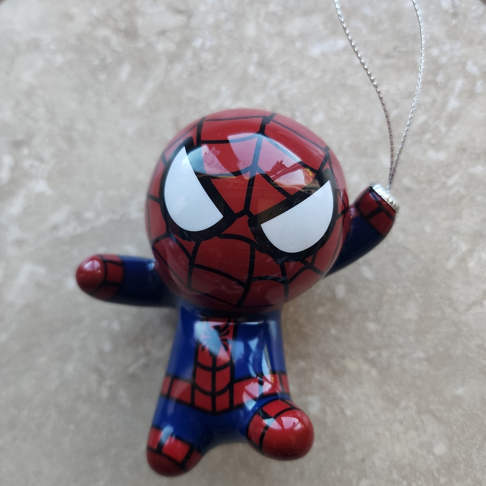 Marvel Spiderman Hero Figure Ornament - Red and Blue